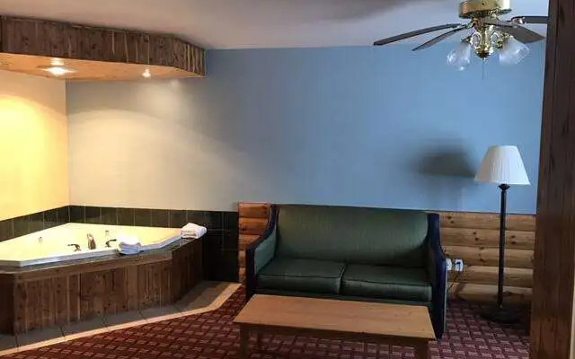 Super 8 by Wyndham Plover Stevens Point Area