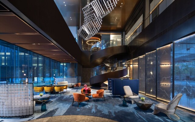 voco Hefei Binhu by IHG