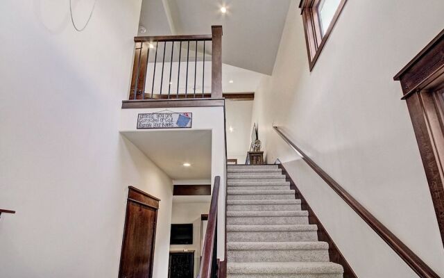 47 River Run Townhomes 3 Bedroom Townhouse by RedAwning