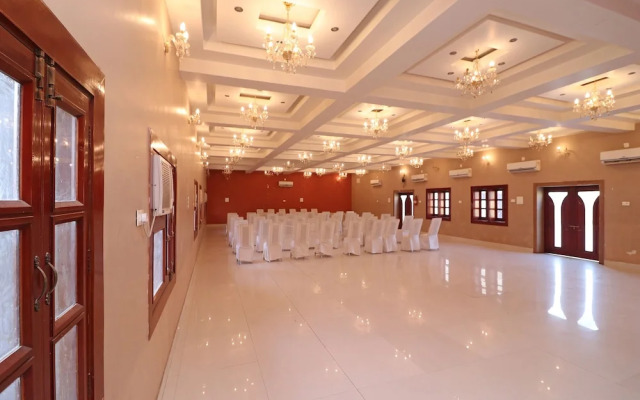 Oyo 26824 Shagun Palace