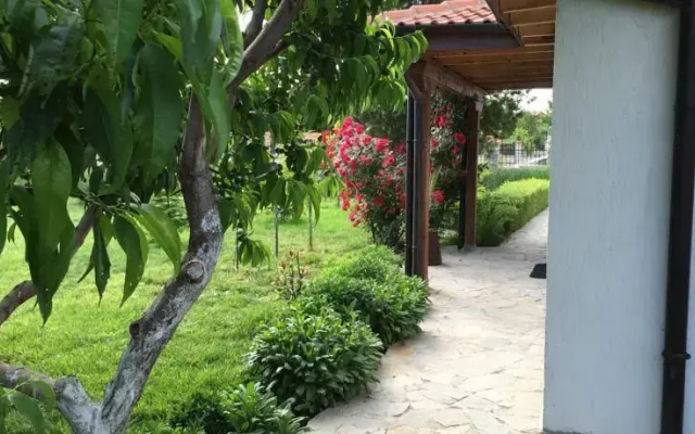 Guest House Shabla