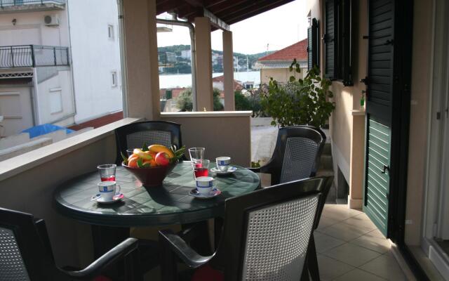 Central - 40m from the beach - A2(4)
