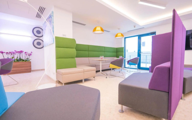 Studio One Accommodation Suites