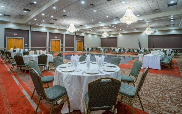 Holiday Inn Harrisburg - Hershey Area, I-81 by IHG