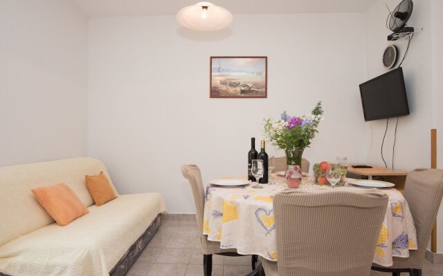 Apartments Mirjana