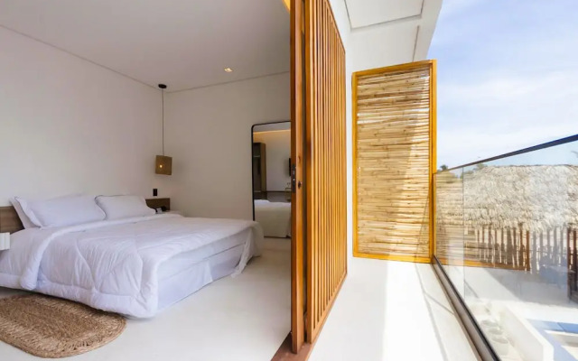 Mikiki Lifestyle Hotel