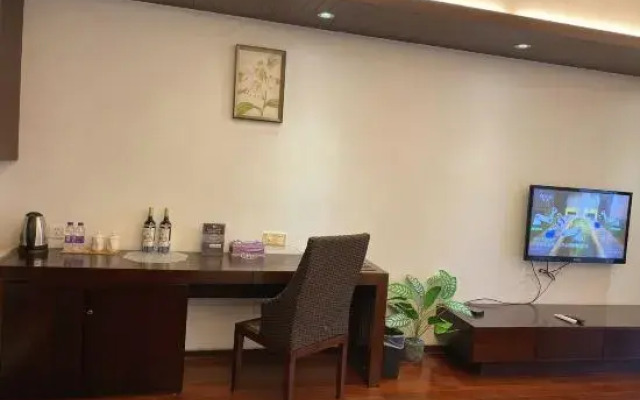 Qionghai Seashore Paradise Holiday Apartment