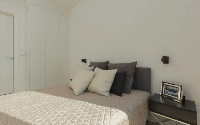 Luxury Suite by Renters Prestige