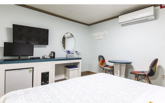 Dubai Hotel