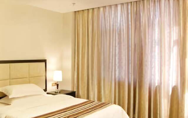 Fengqiao Yingke Hotel (Linzhou People's Park Municipal Government)