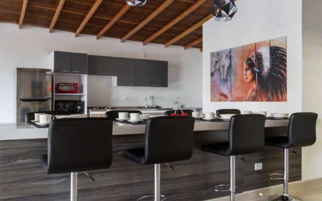 Penthouse 3rd Floor Lleras