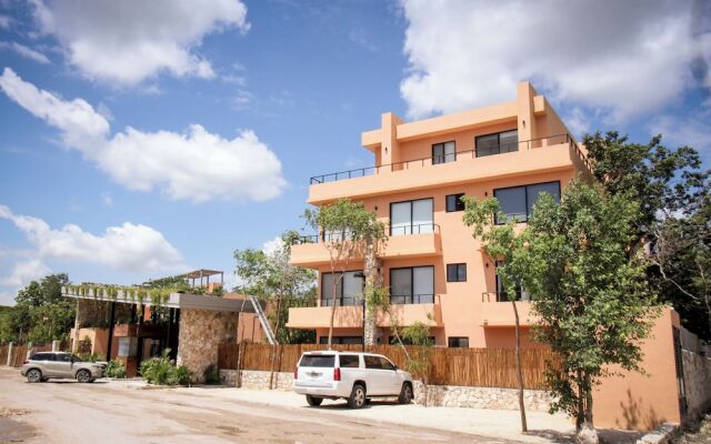Private & Exclusive Apt Garden pool