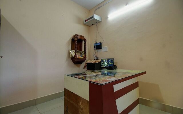 OYO 19110 Annapoorna Residency