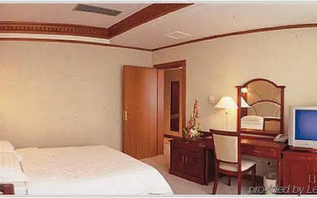 Xinhua International Hotel