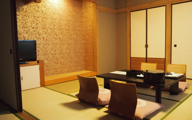 Ito Kowakien