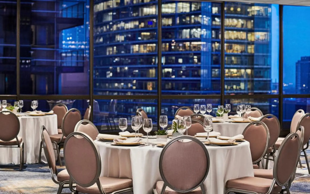 voco Chicago Downtown - Riverwalk by IHG