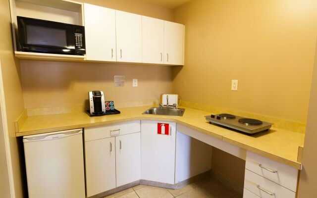 Rusty's BCMInns Fort McMurray