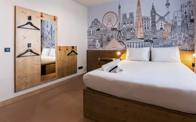Easyhotel Madrid Alcala