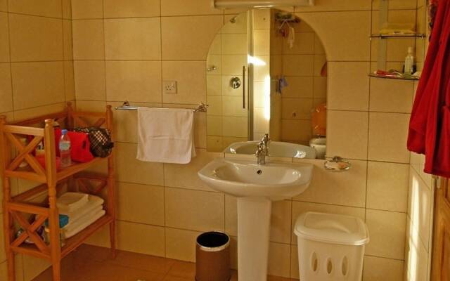 Milimani Cottages