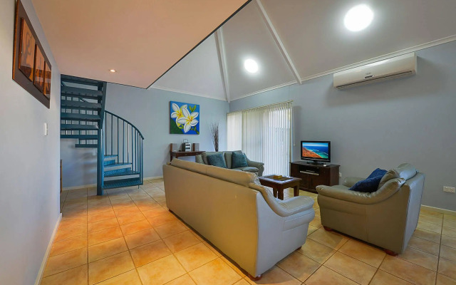 Osprey Holiday Village