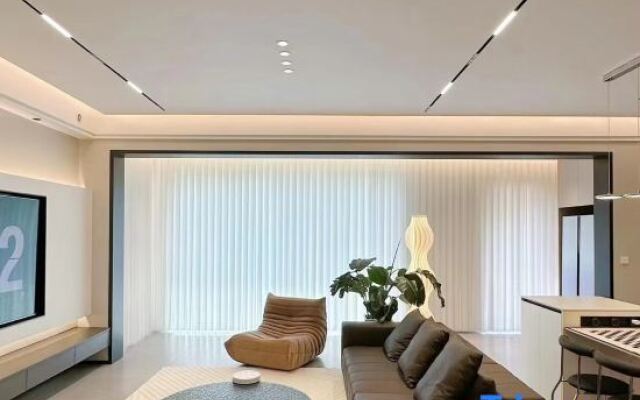 Xiamen Three-person E-sports Hotel (Xiamen North Station)