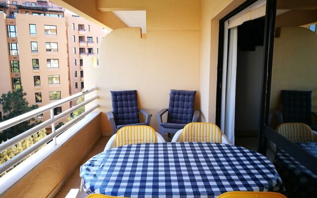 1 Br Apartment Sleeps 4 Ava 1155