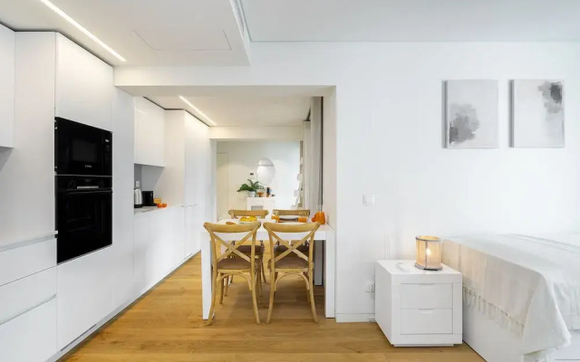 Urban Oasis: Modern Living With Parking & Ac
