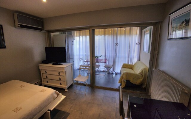 Studio Vue mer 150m Plages Pk