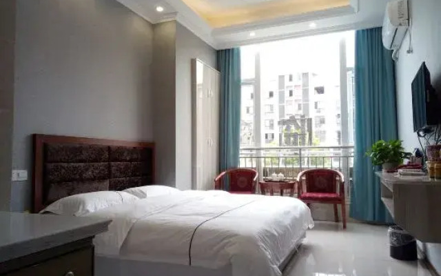 Renshou Fulin Business Hotel