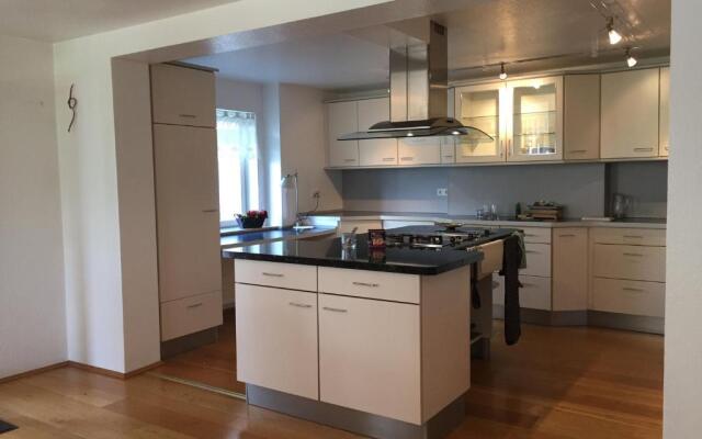 4-Zimmer Apartment auf Resthof