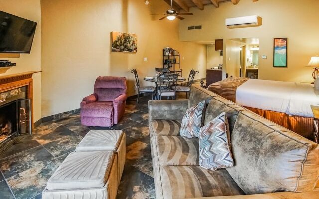 Villas At Poco Diablo