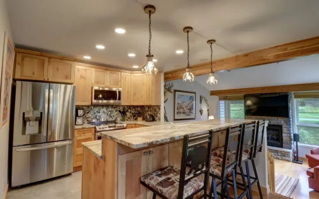 Woods21 Townhome 3 Bedroom Townhouse
