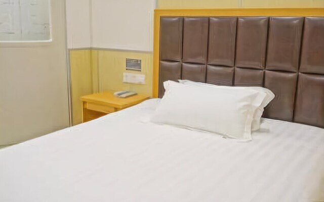 100inn Disney Airport Hotel