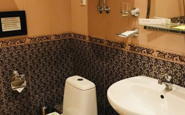 Legend Hotel