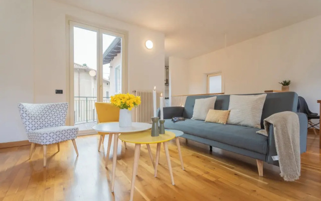 Ponente Balcony & Garden by Rent all Como