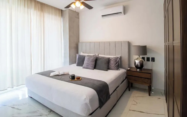 Serene Stylish Stay Roof Pool and Lounge