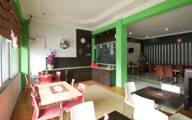 Airy Sumahilang Sisingamangaraja 10 Pekanbaru