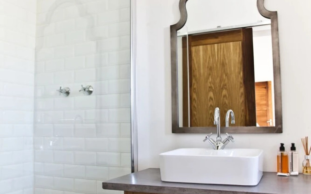 Denneboom Vineyards and Wildlife