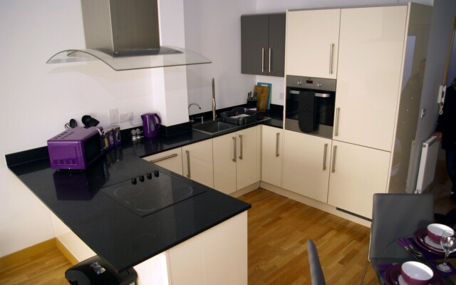 Ramsey Lodge 2-Bedroom Flat