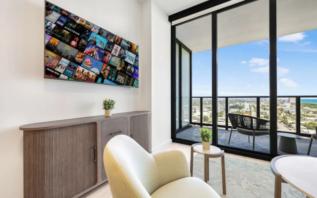 Luxury Condos Near Miami Beach