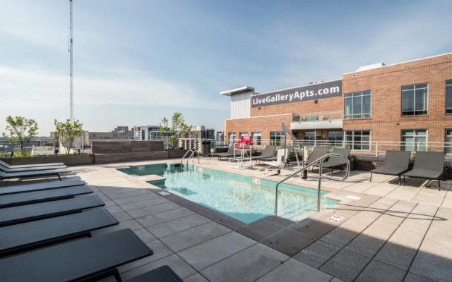 Bluebird Suites near Chevy Chase