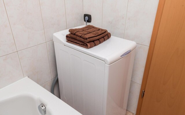 Nice Apartment in Fuzine With Wifi and 1 Bedrooms