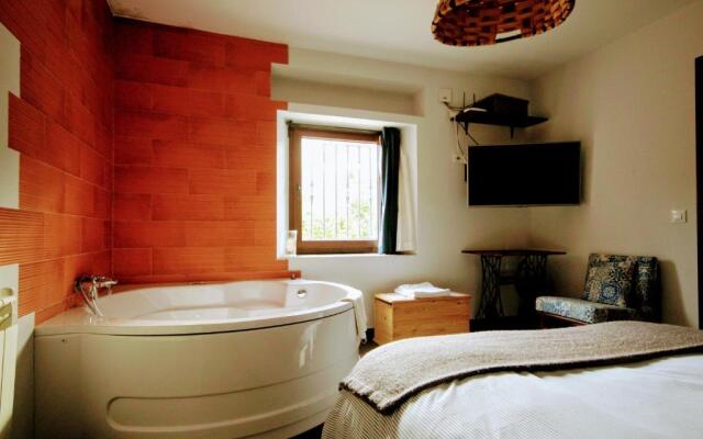 Loboratorio Rural, La Casa de al Lado