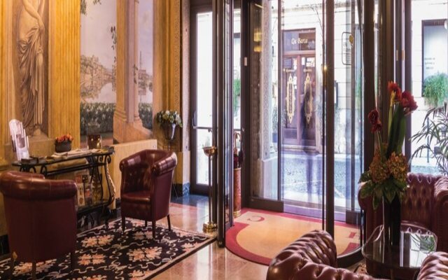 Colomba D'Oro Hotel