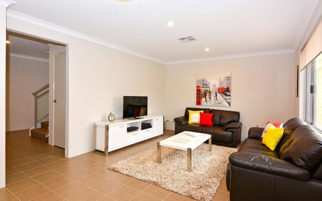 Chesapeake Retreat – Guest Rooms – Perth