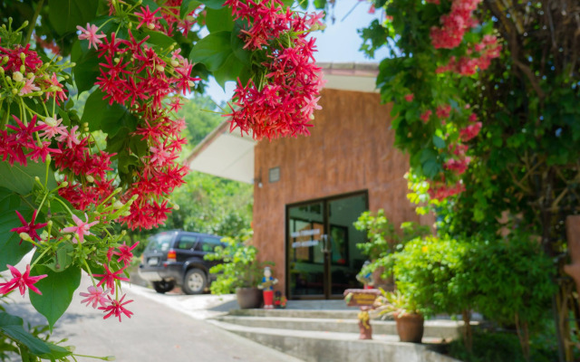 Les Robinsons De Ranong Resort