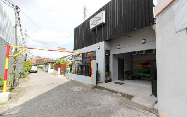 RedDoorz near Graha Saba UGM