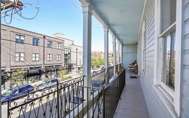 Montgomery Apartments on Magazine Street