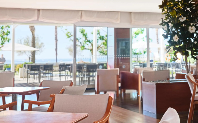 Prestige Victoria Hotel