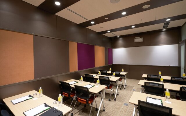 Holiday Inn & Suites Shin Osaka by IHG